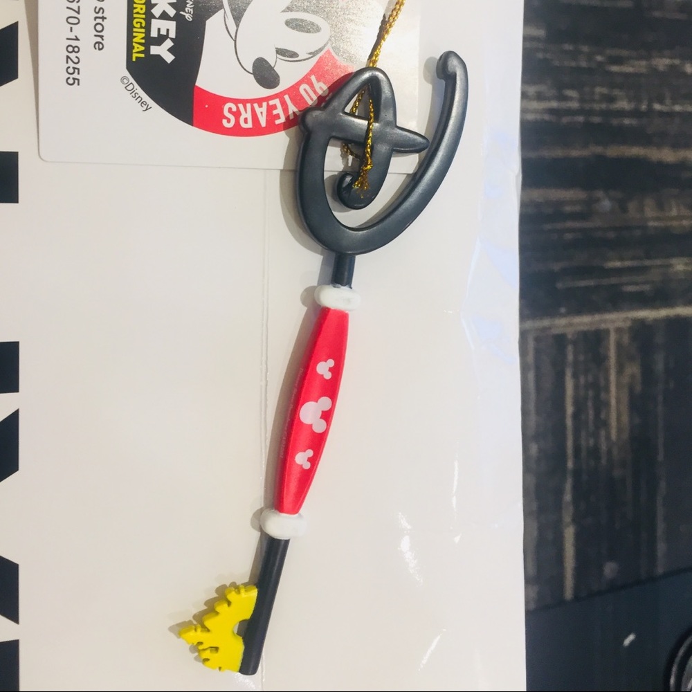 Disney store opening key November 2018